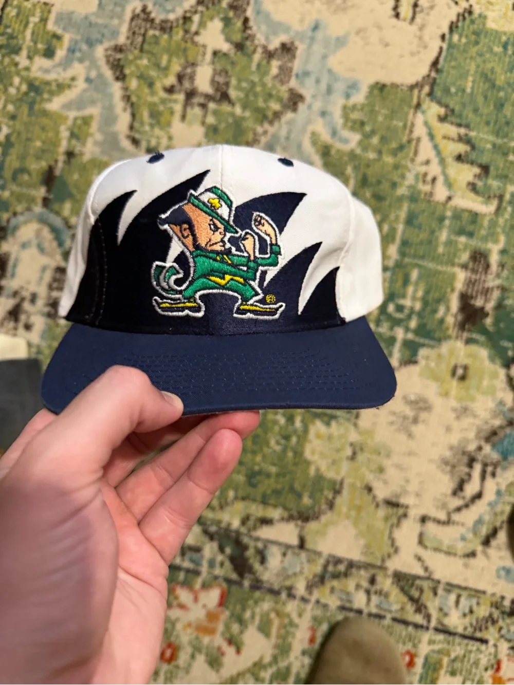 LOGO 7 White Navy Black Notre Dame Leprechaun Patch Snapback Hat